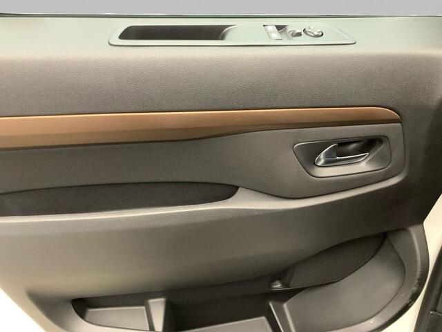 Toyota PROACE Electric Verso 75 kWh 8-Zitter Head-Up Navi Camera Trekhaak Marge dus geen BTW