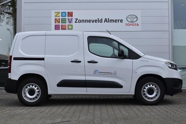 Toyota PROACE CITY Electric Live 50 kWh