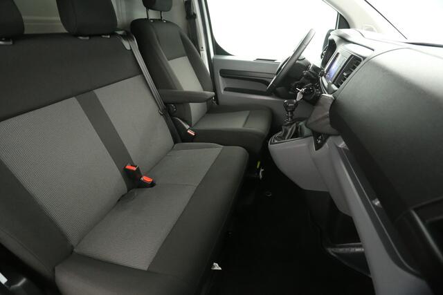 Toyota PROACE Worker 2.0 L2H1 145PK Airco Cruise Carplay 3 Persoons PDC Elektrpakket Schuifdeur