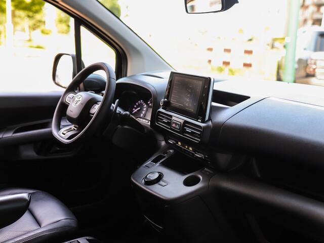 Toyota PROACE CITY 1.5 D-4D Innovator | Keyless | Camera | Leder | Dodehoekdetectie | ACC | Carplay