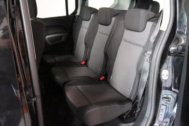 Toyota PROACE CITY Verso 1.2 Turbo Dynamic, Trekhaak, airco, Climate Control, Parkeersensoren, 7 Persoons, Bluetooth
