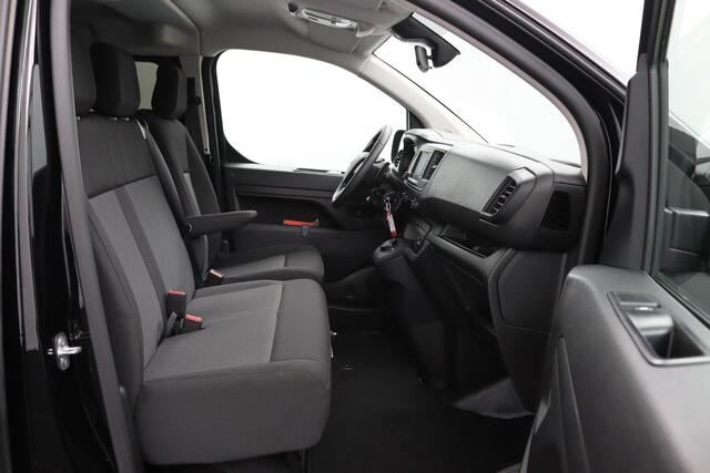 Toyota PROACE Long Worker DC 2.0 D-4D Live | Dubbele Cabine | Automaat | Lichtmetalen Velgen | Apple Carplay |