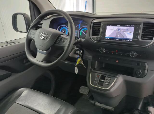 Toyota PROACE Electric Worker L2 Extra Range 75 kWh +/- 330KM / 3Pers./ Navigatie / Airco / Mooie Bedrijfswagen inrichting /