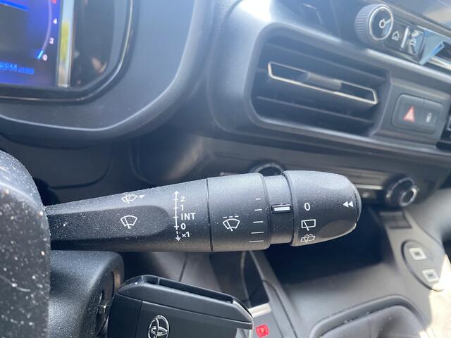 Toyota PROACE CITY 1.2 Turbo L1 Navigator
