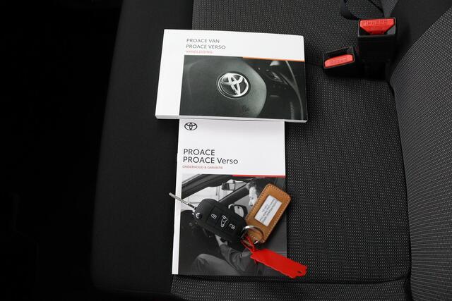 Toyota PROACE Electric Shuttle Long Extra Range Cool 75 kWh | 9 persoons | Airco | Apple carplay - Android auto |