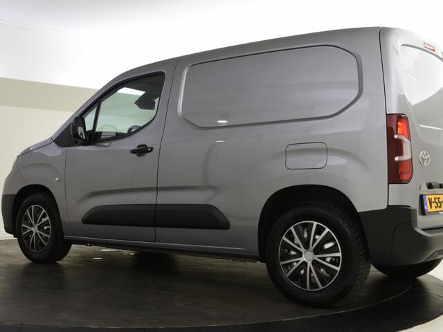 Toyota PROACE Challenger 50 kWh | Nieuw Model | Stuur en Stoelverwarming