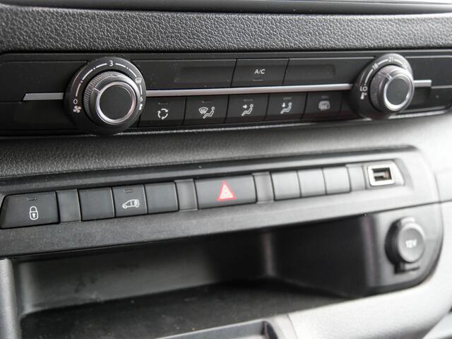Toyota PROACE Electric Worker 75kWh Extra Range Navigator | APPLE CARPLAY | CRUISE CONTROL |