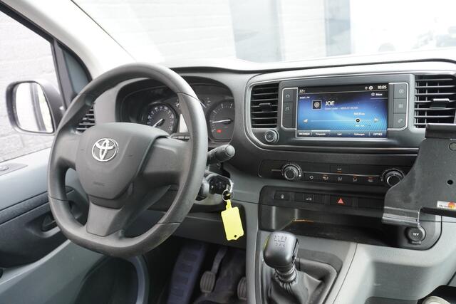 Toyota PROACE Worker 2.0 D-4D 145PK EURO 6 - Airco - Navi - Cruise - ¤ 14.900,- Excl.