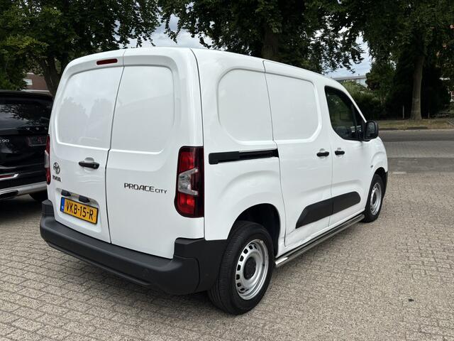 Toyota PROACE CITY 1.5 D-4D Cool Comfort