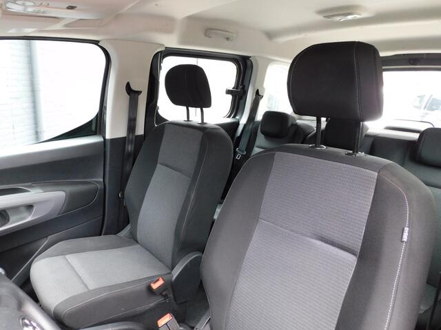Toyota PROACE CITY Verso 1.2 Turbo Cool Comfort 1e EIGENAAR! DEALER ONDERHOUDEN! ACHTERUITRIJCAM! CRUISE! AIRCO!