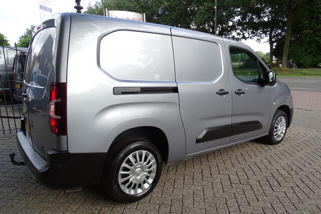 Toyota PROACE 1.5 D-4D Live Long 131 PK NAVI PDC TREKHAAK 1e eig