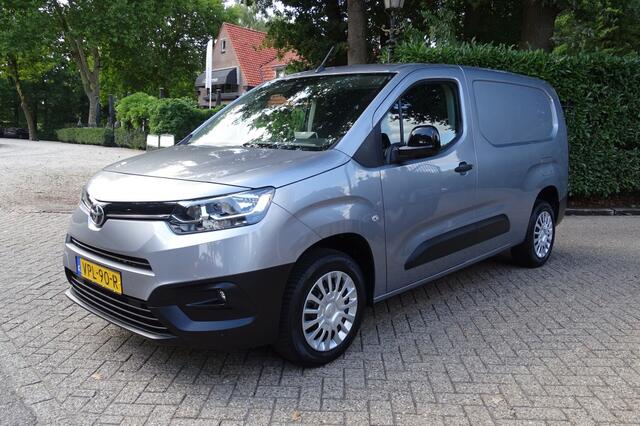 Toyota PROACE 1.5 D-4D Live Long 131 PK NAVI PDC TREKHAAK 1e eig