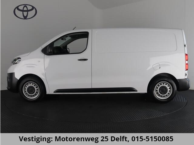 Toyota PROACE Worker 1.5 D-4D LIVE EX BTW CARPLAY NAVI Toyota PROACE Worker 1.5 D-4D LIVE EX BTW CARPLAY NAVI