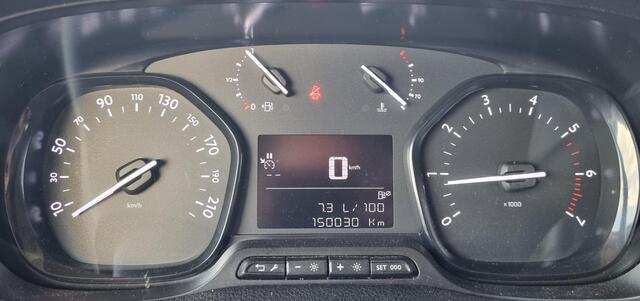 Toyota PROACE Shuttle 1.5 D-4D Cool Long | Nette staat! | 24.995 INCLUSIEF BTW INCLUSIEF BPM | 9 Persoons | Navigatie | Airco |