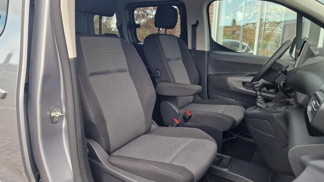 Toyota PROACE 1.2 Turbo Active 5 Pers, PDC, Dealer auto