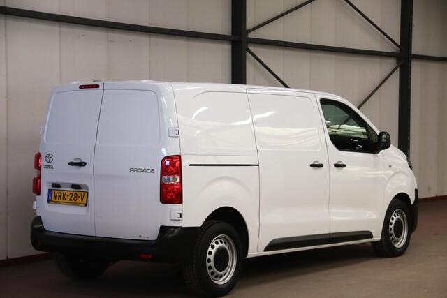 Toyota PROACE D-4D 145PK L2H1 LANG EURO 6