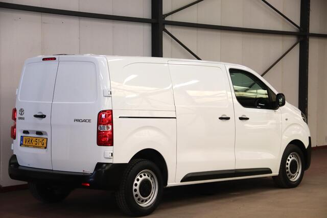 Toyota PROACE Worker D-4D 145PK L2H1 LANG EURO 6