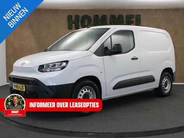 Toyota PROACE CITY Electric Challenger 50 kWh L1 - NIEUWE AUTO - 3 FASE LADEN - DIRECT UIT VOORRAAD LEVERBAAR - - AIRCO - 2 LAADKABELS - BLUETOOTH - 1 SCHUIFDEUR - 2 DEUREN ACHTER - 2 STOELEN - ARMSTEUN VOOR