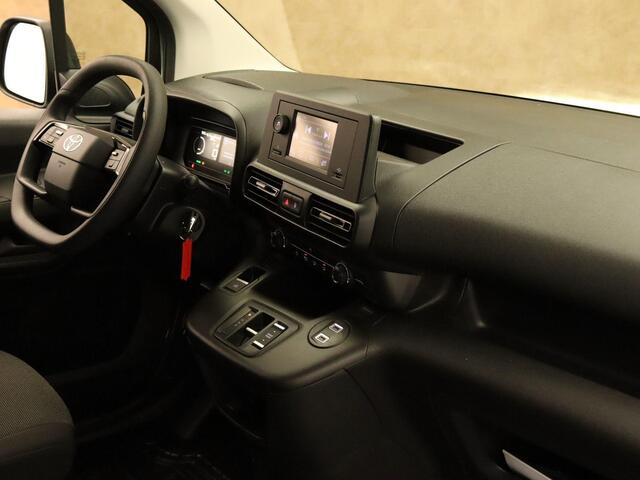 Toyota PROACE CITY Electric Challenger 50 kWh L1 - NIEUWE AUTO - 3 FASE LADEN - DIRECT UIT VOORRAAD LEVERBAAR - - AIRCO - 2 LAADKABELS - BLUETOOTH - 1 SCHUIFDEUR - 2 DEUREN ACHTER - 2 STOELEN - ARMSTEUN VOOR