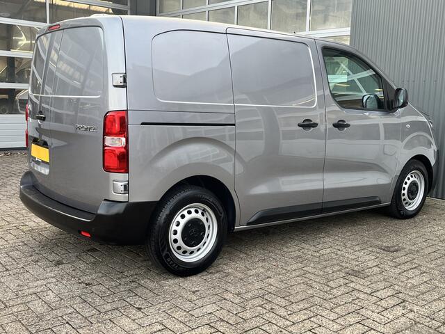 Toyota PROACE 1.5 BlueHDI Worker Marge BTW en BPM vrij!! Airco Cruise controle Navigatiesysteem 2-Persoons Parkeerhulp achter Apple carplay 1e eigenaar Euro 6 Bpm en Btw vrij voor particulier gebruik !!