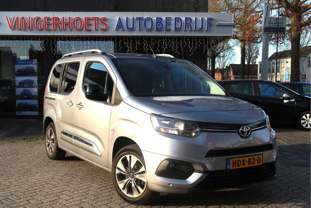 Toyota PROACE Peugeot Citroën CITY Verso Peugeot Rifter Citroën Berlingo 130 Pk Benzine * AUTOMAAT * * Climate & Cruise Control * Trekhaak * L.M. Velgen * Navigatie & Spotify via Apple Carplay / Android Auto * Stoelverwarming * Vierseizoenenbanden Michelin * Vingerhoet