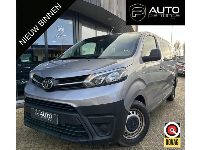 Toyota PROACE Shuttle 1.5 D-4D Cool Long | Nette staat! | 24.795 INCLUSIEF BTW INCLUSIEF BPM | 9 Persoons | Trekhaak | Carplay | Navigatie | Airco | Cruise Control | 2 Sleutels | Onderhoudshistorie |