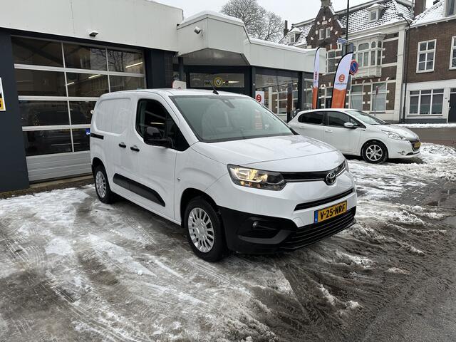 Toyota PROACE CITY 1.2 Turbo Prof 3 Persoons/Carplay/Airco/Park.sen/Camera Eurorepar