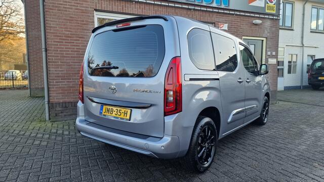 Toyota PROACE CITY Verso 1.2 Turbo Dynamic 5 Pers, PDC, Dealer auto
