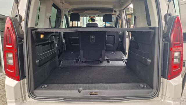 Toyota PROACE CITY Verso 1.2 Turbo Dynamic 5 Pers, Stoelverwarming,