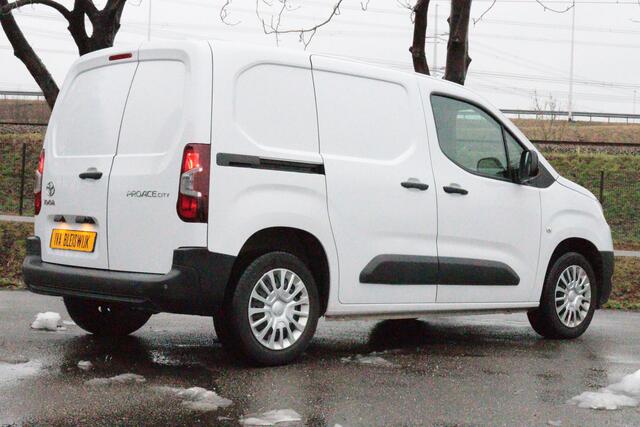Toyota PROACE City 1.2 Turbo Prof | 3 PERS | APPCONNECT | CAMERA + PDC | CRUISE | HOUTEN-LAADVLOER |