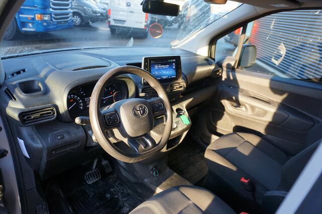 Toyota PROACE CITY 131pk Automaat Apple Carplay Camera Parkeersensoren 16"Lichtmetalen velgen Cruise control