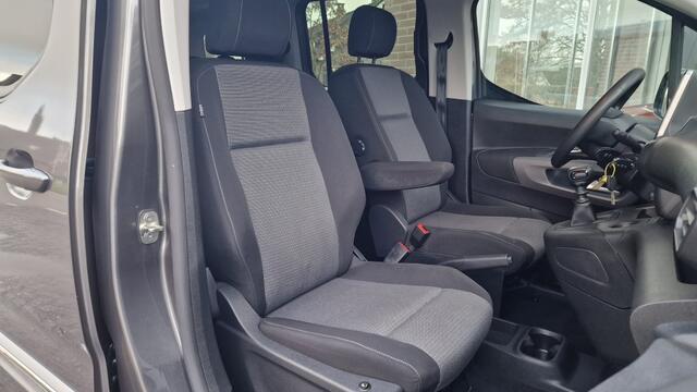 Toyota PROACE CITY Verso 1.2 Turbo Live L2 7 Pers Long, Stoelverwarming,