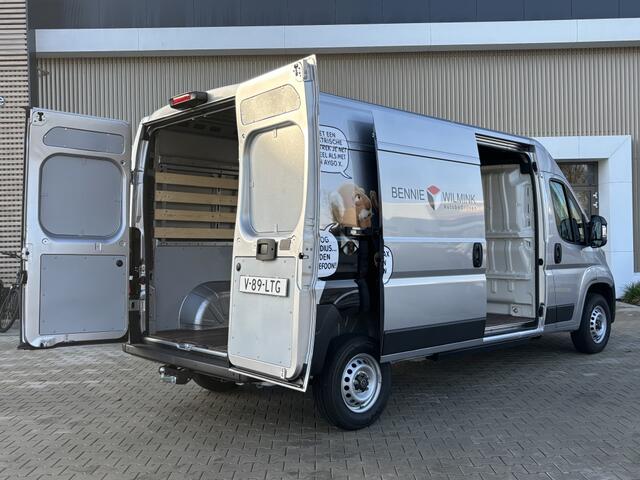 Toyota PROACE Max Elec 3.5t L3H2 Navigator 110KWH Trekgewicht 2400 kg