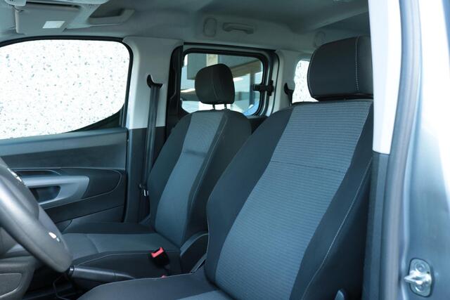 Toyota PROACE CITY Verso 1.2 Turbo Cool Comfort Long 7p. Apple Carplay, Android Auto, Navigatie!