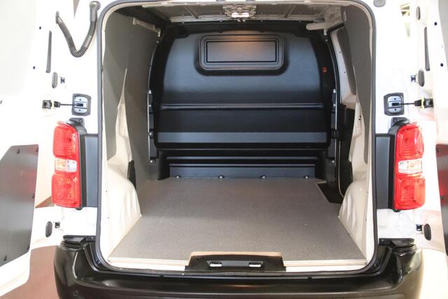 Toyota PROACE D-4D 145PK L2H1 LANG EURO 6