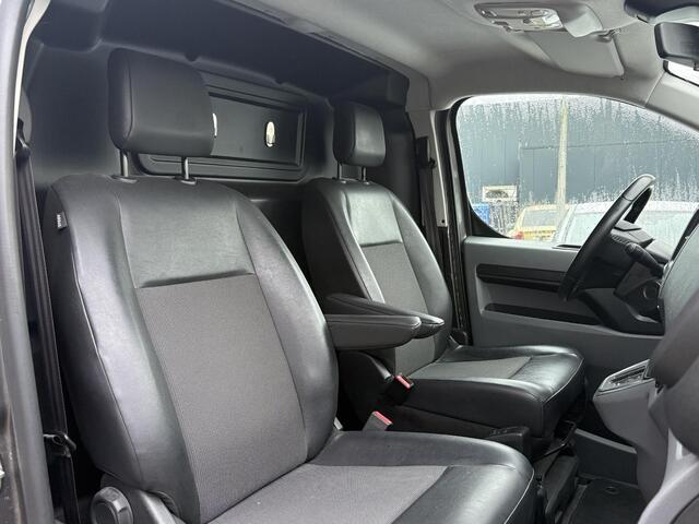 Toyota PROACE Electric Worker Standard Range Professional