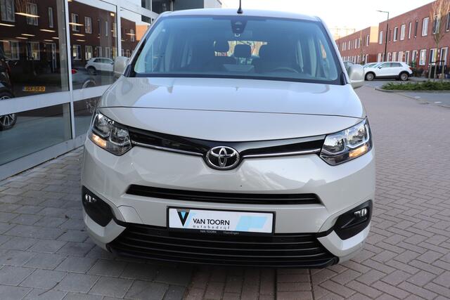 Toyota PROACE CITY Verso 1.2 Turbo Professional Long 7p. 7-persoons