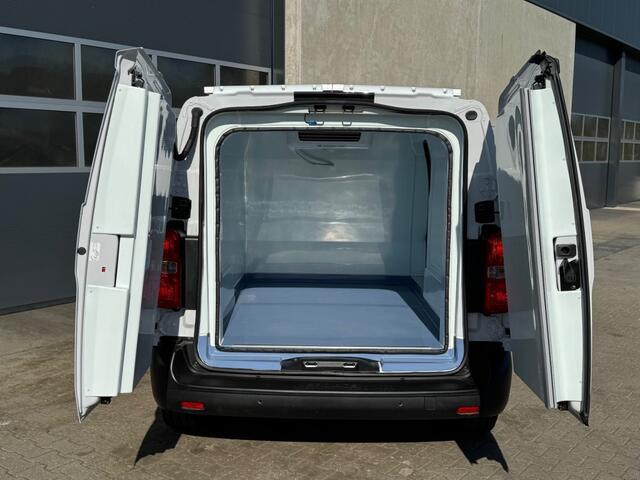 Toyota PROACE Electric Worker 75 kWh Koelwagen met zonnepanelen