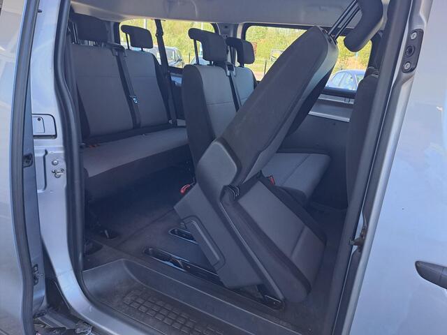 Toyota PROACE Shuttle 2.0 D-4D Navigator Long 9-Persoons,