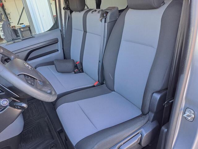 Toyota PROACE Shuttle 2.0 D-4D Navigator Long 9-Persoons,