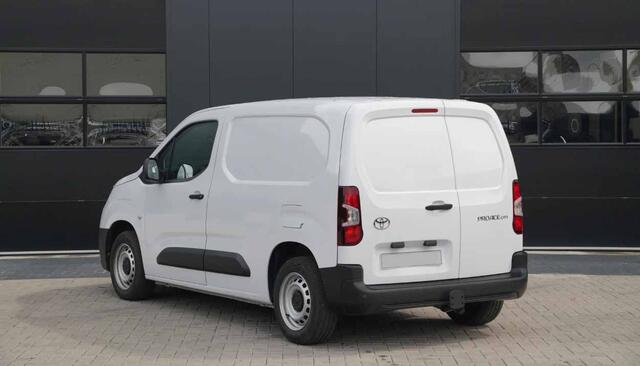 Toyota PROACE CITY 1.5 D-4D 100PK Airco | Cruise | Trekhaak | DAB