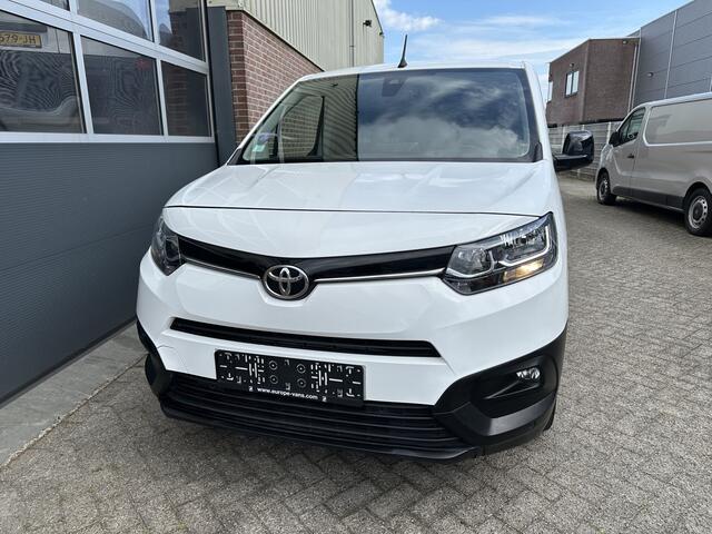 Toyota PROACE CITY 1.2 Benzine Automaat Airco,Cruise,Navi,Pdc 3 persoons