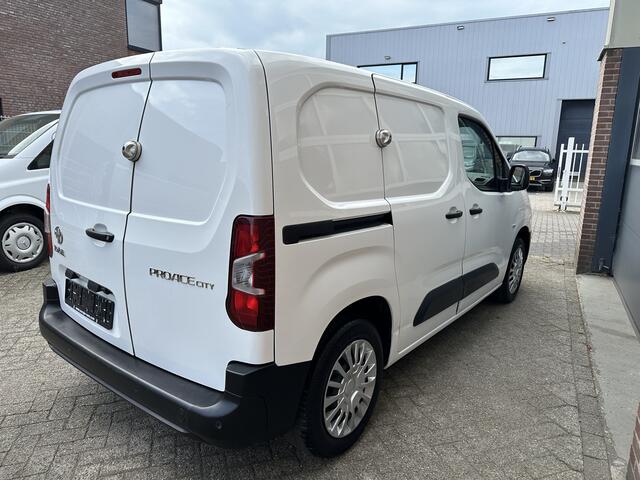 Toyota PROACE CITY 1.2 Benzine Automaat Airco,Cruise,Navi,Pdc 3 persoons
