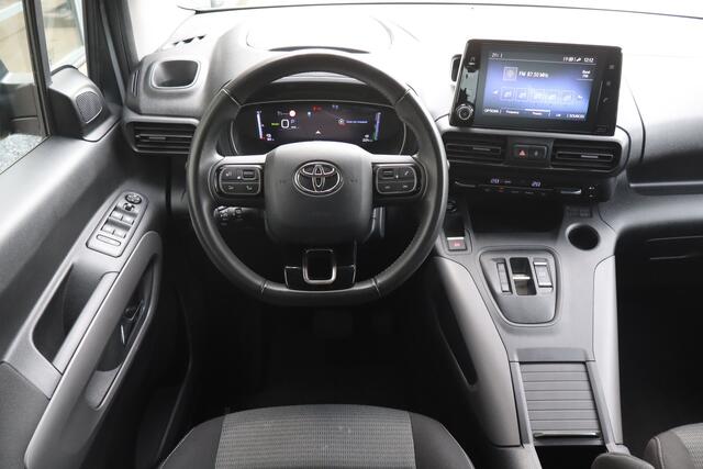 Toyota PROACE CITY Verso Electric Dynamic Long 50 kWh 7p. NL- Auto!! Dode Hoek I Camera I Keyless E+S -- Tweede Pinksterdag geopend van 11.00 t/m 16.00 --