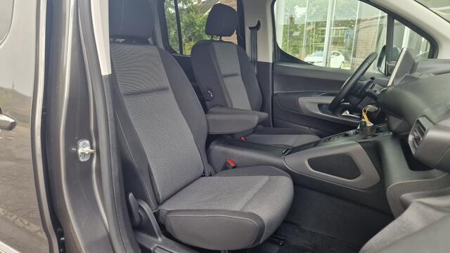 Toyota PROACE CITY Verso 1.2 Turbo Dynamic Automaat 5 Pers, Cruise control, Trekhaak