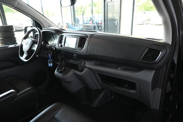 Toyota PROACE Worker 2.0 D-4D Navigator Long Automaat Clima Navigatie Stoelverwarming Rijklaarprijs! Inruil Mogelijk!