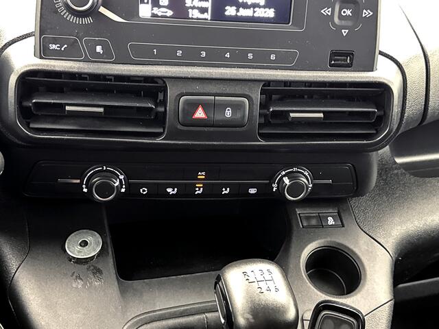 Toyota PROACE CITY 1.2 Turbo Cool Benzine Cruise control Parkeersensoren Betimmering