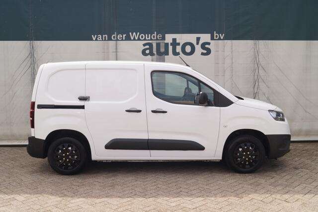 Toyota PROACE City 1.5 D-4D Professional -NAVI-3persoons-TREKHAAK-PDC-