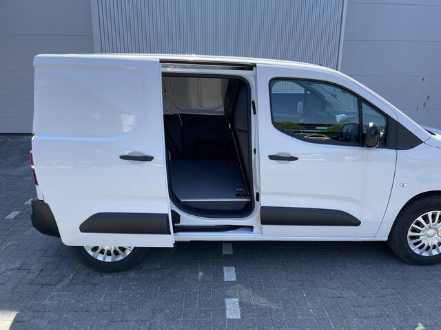Toyota PROACE CITY Electric Challenger Special 50 kWh | Uit voorraad | 10 KM |