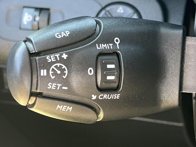 Toyota PROACE CITY Verso 1.2 Turbo Dynamic Long 7p. | Automaat | Navigatie | Trekhaak | Stoelverwarming | Parkeersensoren |
